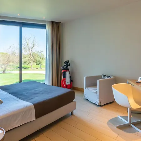 Szálloda Isola Di Albarella Golf 4*