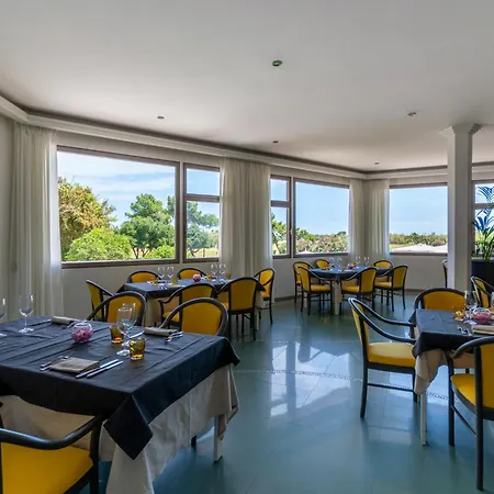 Isola Di Albarella Golf Szálloda