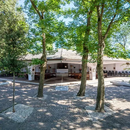 Szálloda Isola Di Albarella Golf 4*