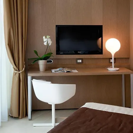 Hotell Albarella Golf 4*