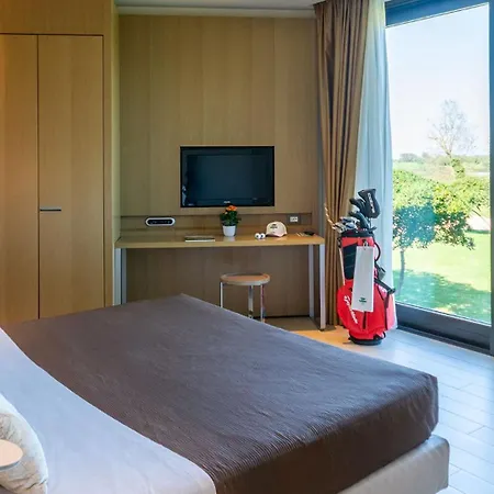 Isola Di Albarella Golf Hotell