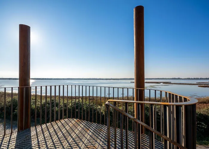 فندق Isola Di Albarella Golf 4*